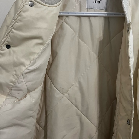 TNA Bomber jacket - Picture 2 of 4